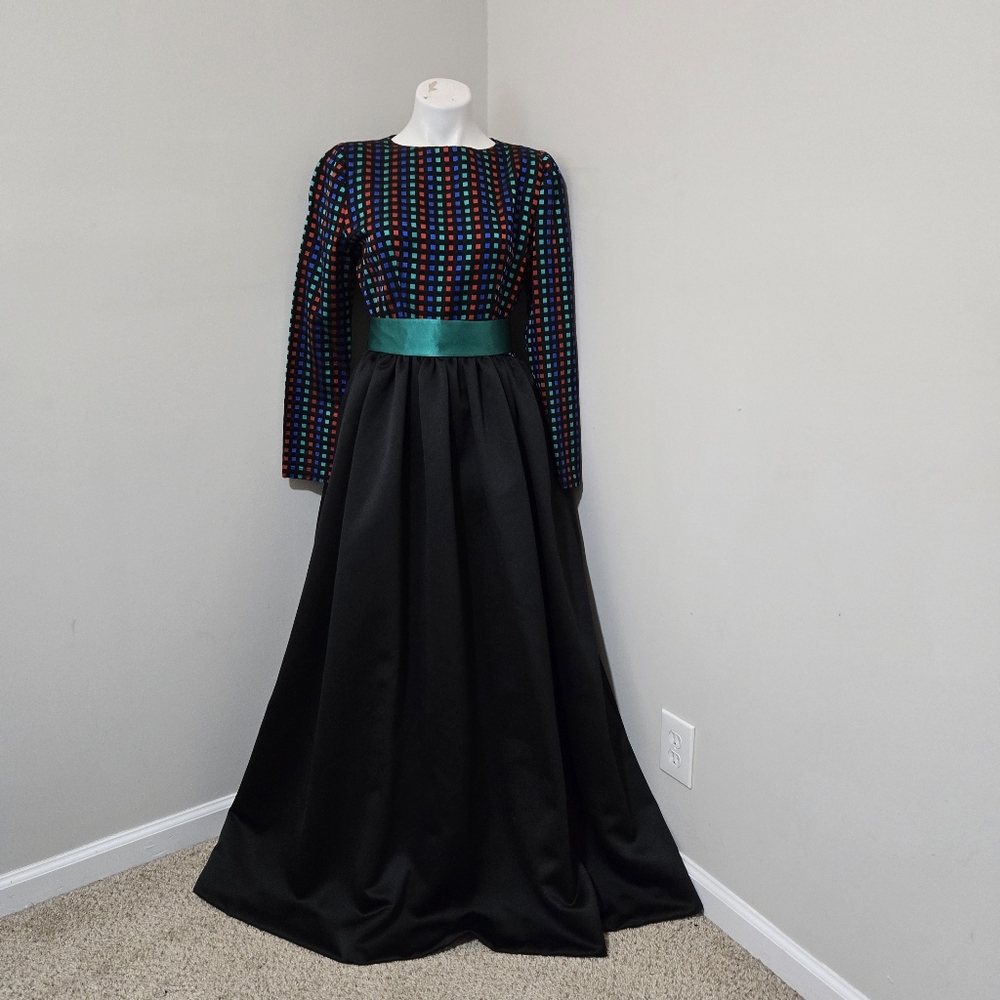 Sz 8 80s/Early 90s Vintage Gene Roye RGB & Black Checkered Modest Gown Dress